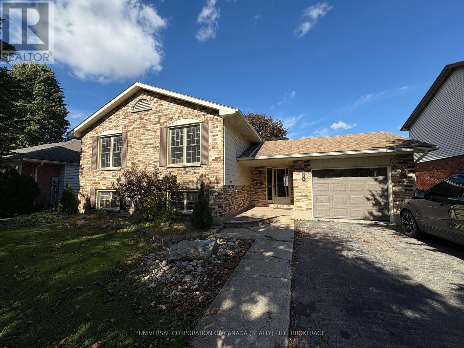 15 Treadwell Street E, Aylmer, ON - Outdoor