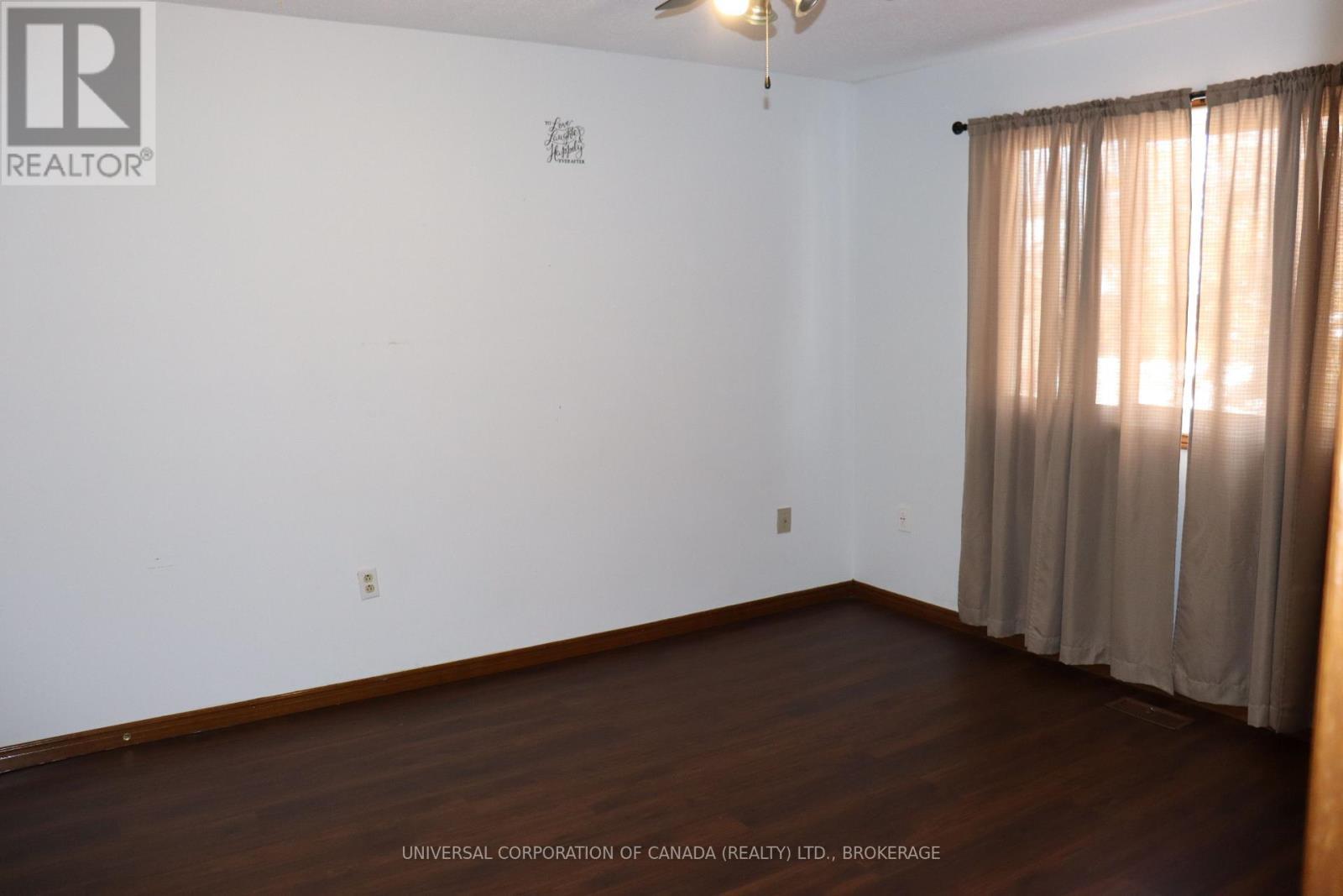 15 Treadwell Street E, Aylmer, ON - Indoor Photo Showing Other Room