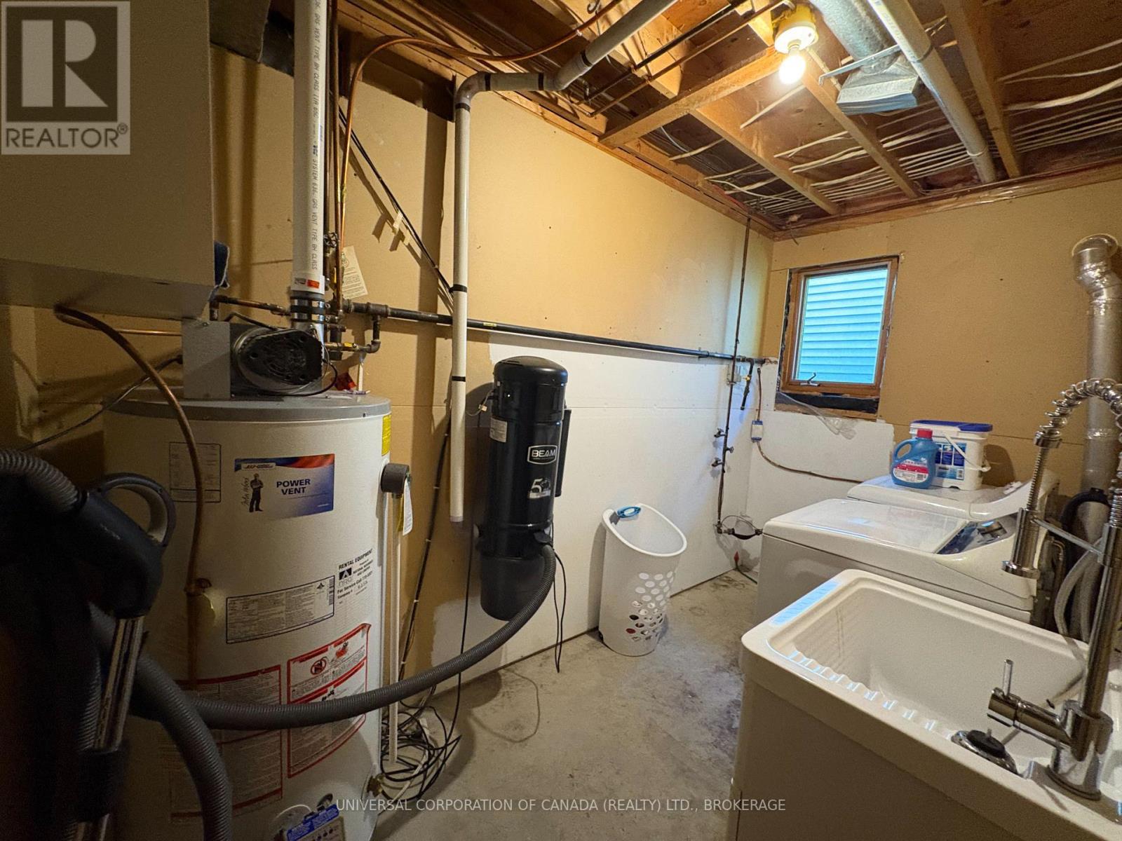 15 Treadwell Street E, Aylmer, ON - Indoor Photo Showing Basement