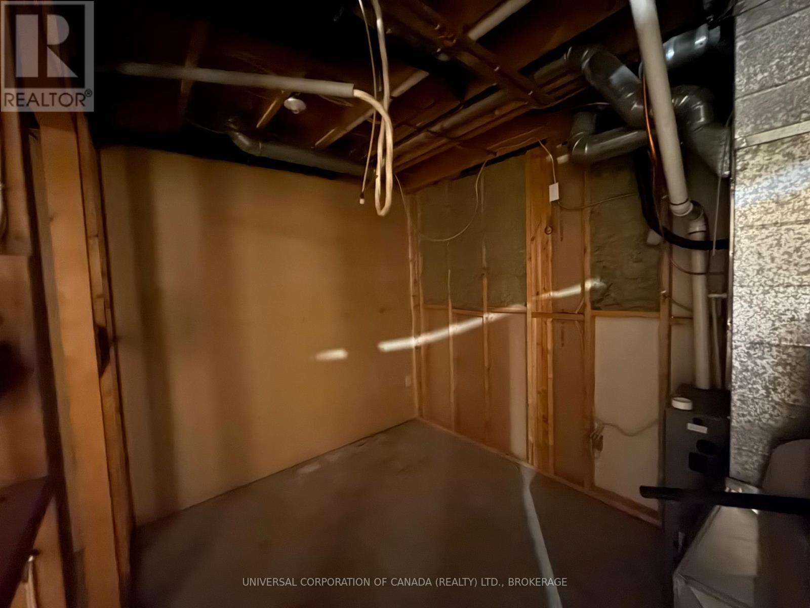 15 Treadwell Street E, Aylmer, ON - Indoor Photo Showing Basement