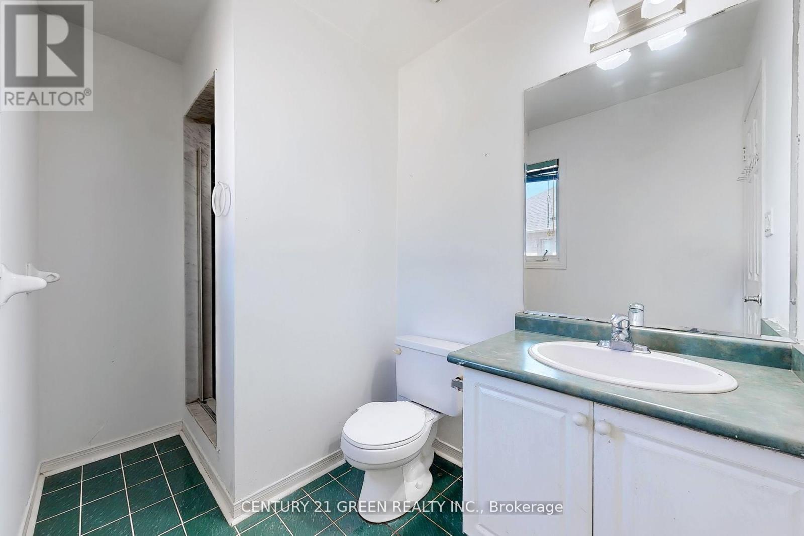 26 Dolphin Song Crescent, Brampton, ON - Indoor Photo Showing Bathroom