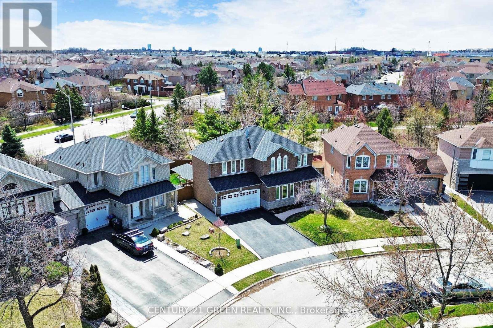 26 Dolphin Song Crescent, Brampton, ON - Outdoor