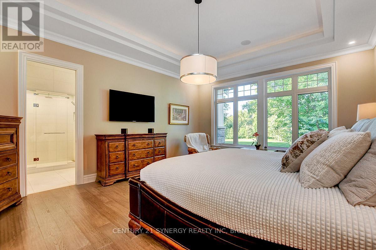 1443 Duchess Crescent, Ottawa, ON - Indoor Photo Showing Bedroom