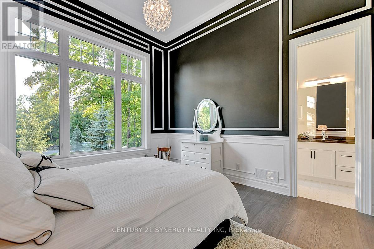 1443 Duchess Crescent, Ottawa, ON - Indoor Photo Showing Bedroom