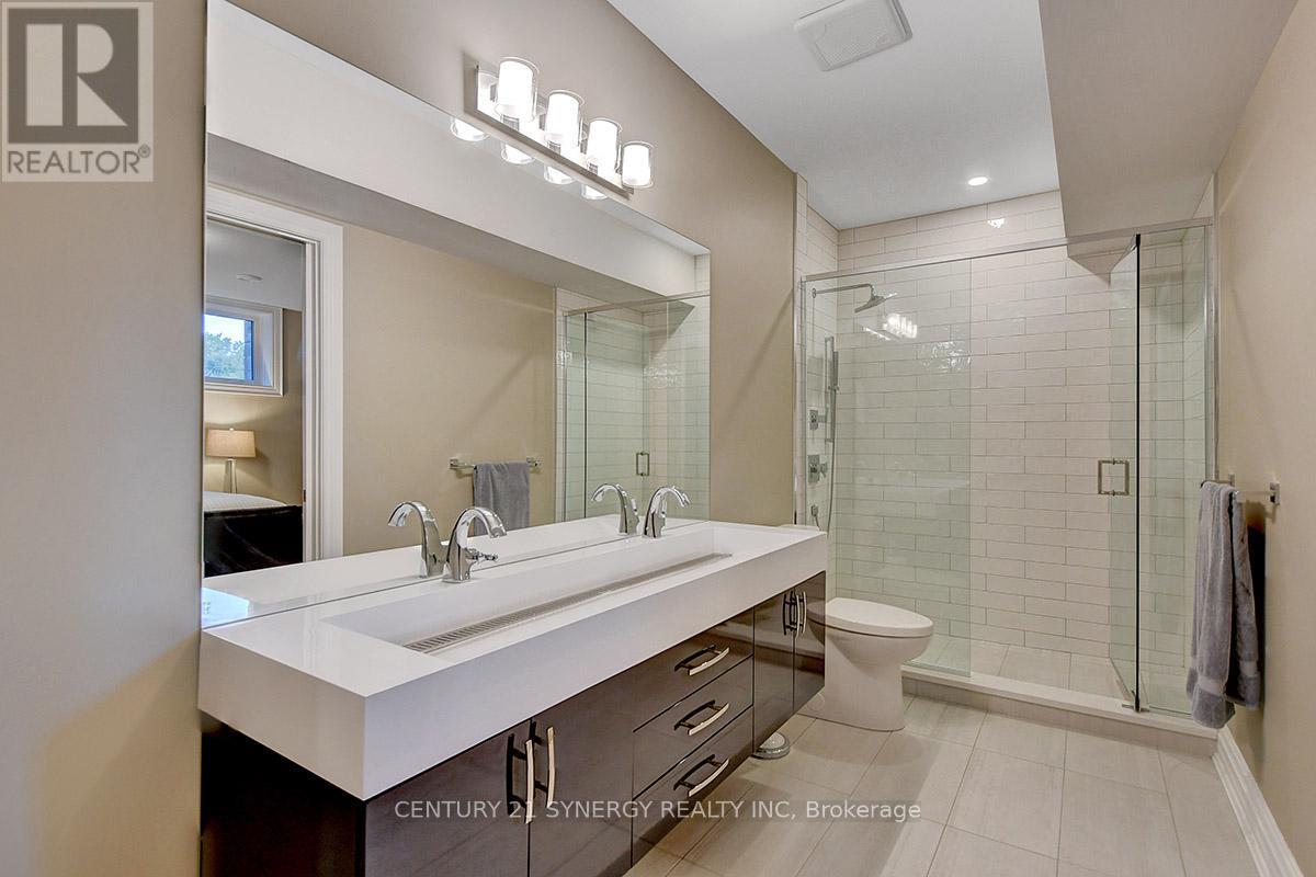 1443 Duchess Crescent, Ottawa, ON - Indoor Photo Showing Bathroom