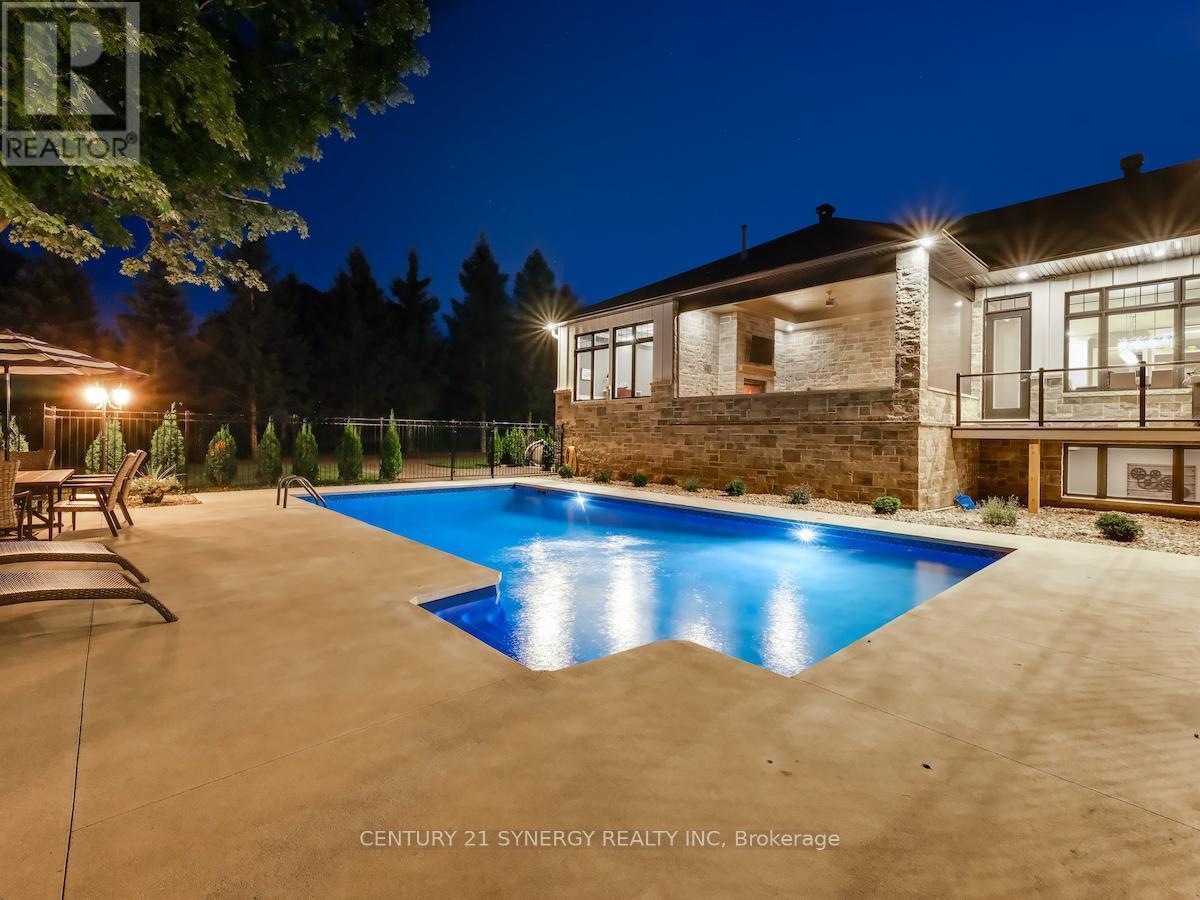 1443 Duchess Crescent, Ottawa, ON - Outdoor With In Ground Pool