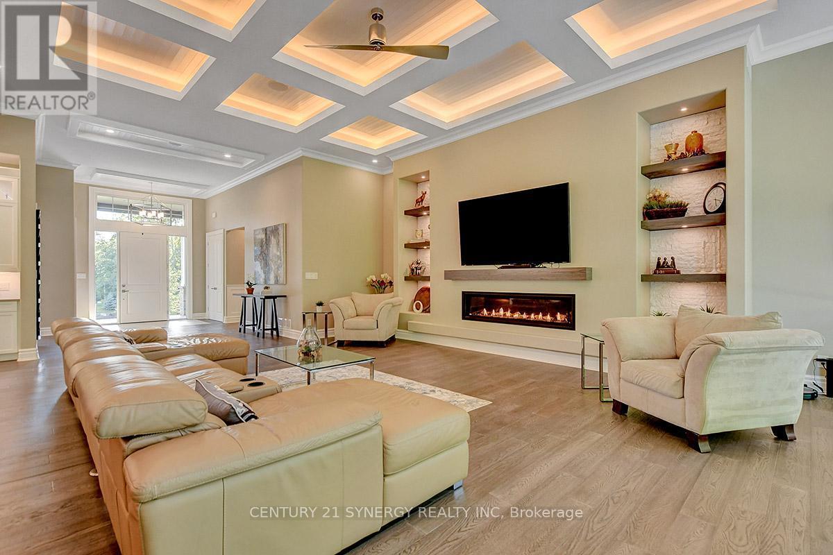 1443 Duchess Crescent, Ottawa, ON - Indoor Photo Showing Living Room With Fireplace
