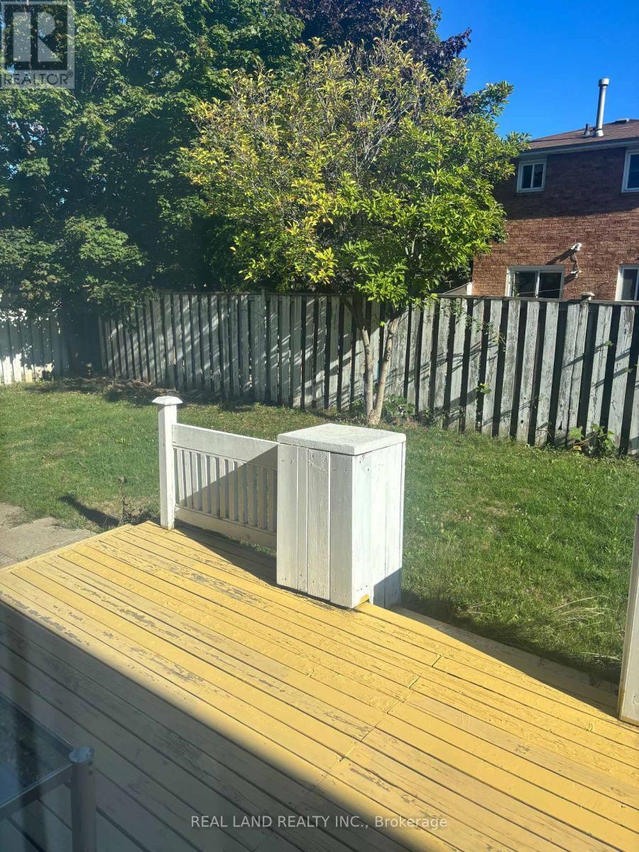 40 Burnhope Drive, Brampton, ON - Outdoor