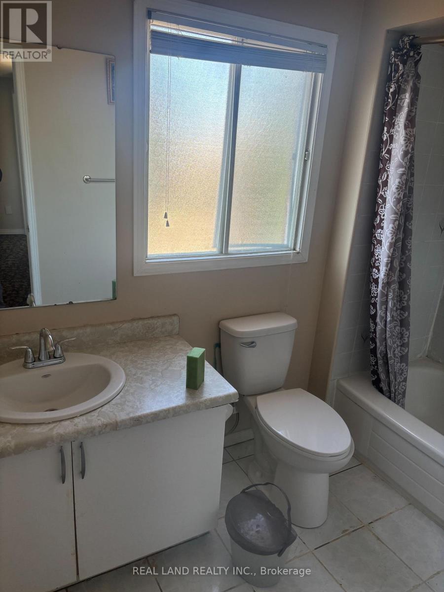 40 Burnhope Drive, Brampton, ON - Indoor Photo Showing Bathroom