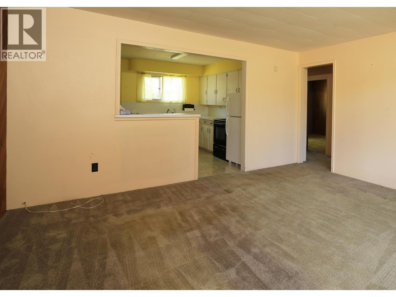 342 N Third Avenue, Williams Lake, BC - Indoor Photo Showing Other Room