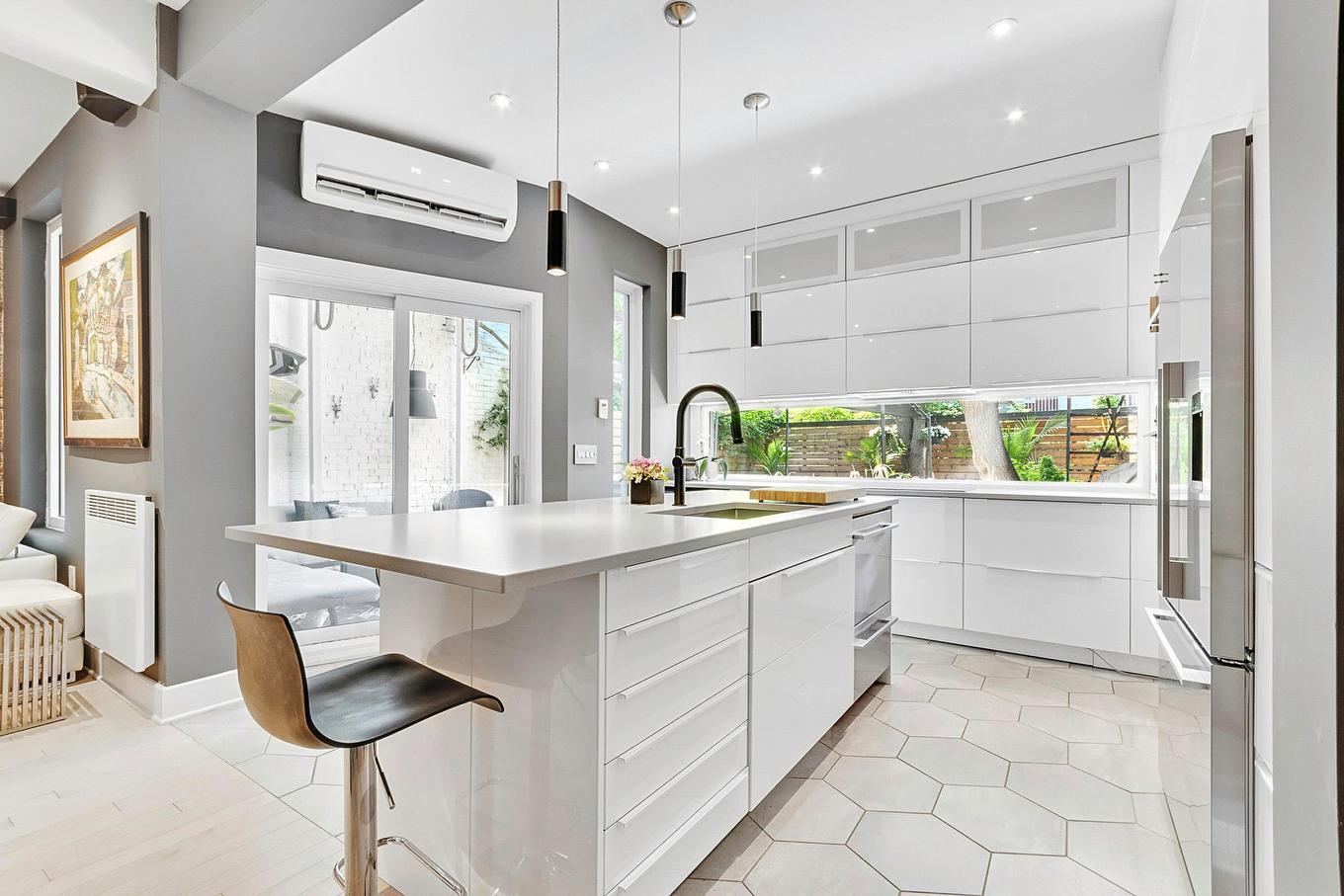 Kitchen - 4622 - 4626 Av. De Lorimier, Montréal (Le Plateau-Mont-Royal), QC - Indoor Photo Showing Kitchen With Upgraded Kitchen