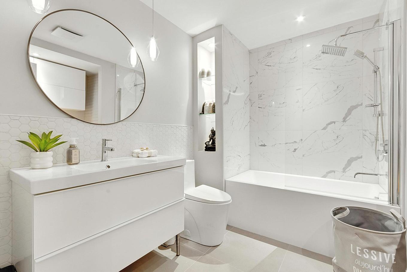 Bathroom - 4622 - 4626 Av. De Lorimier, Montréal (Le Plateau-Mont-Royal), QC - Indoor Photo Showing Bathroom