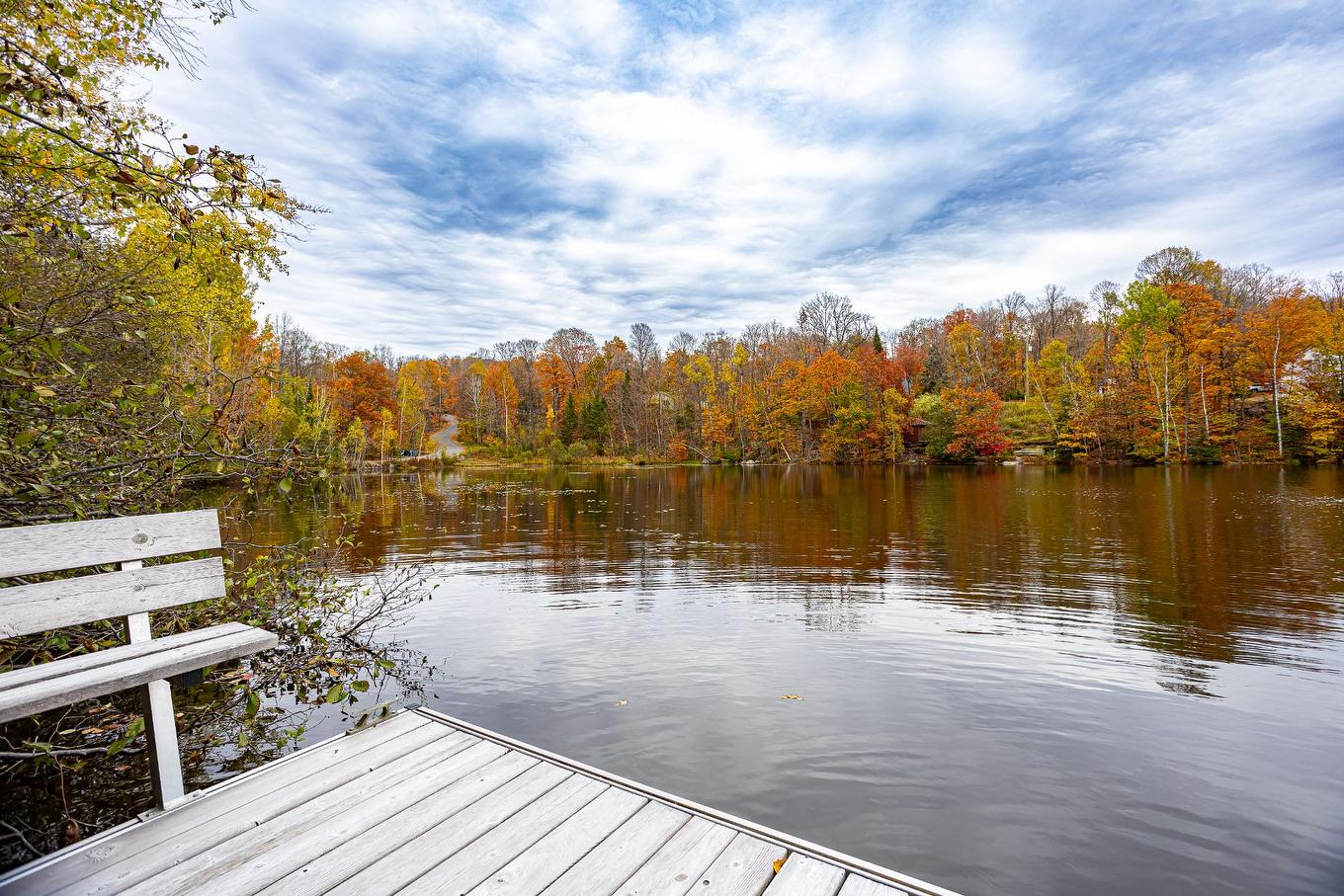 Bord de l'eau - 46 150E Avenue, Saint-Hippolyte, QC - Outdoor With Body Of Water With View