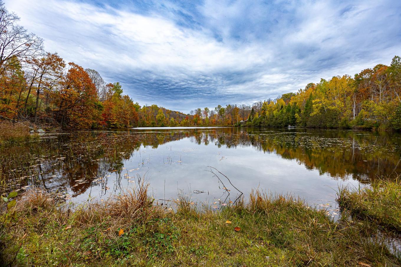 Vue sur l'eau - 46 150E Avenue, Saint-Hippolyte, QC - Outdoor With Body Of Water With View