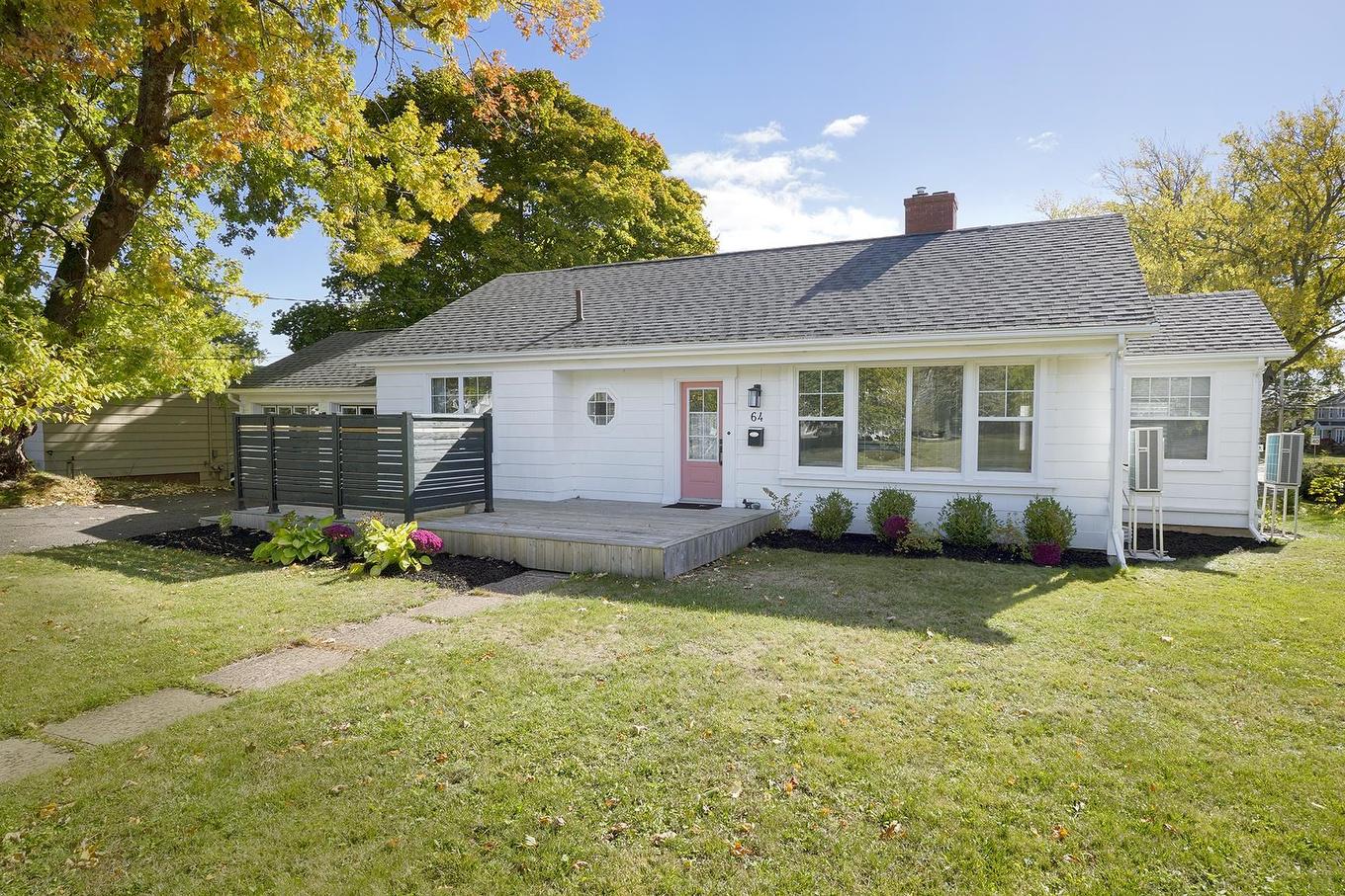 64 Mcgill Avenue, Charlottetown, PE