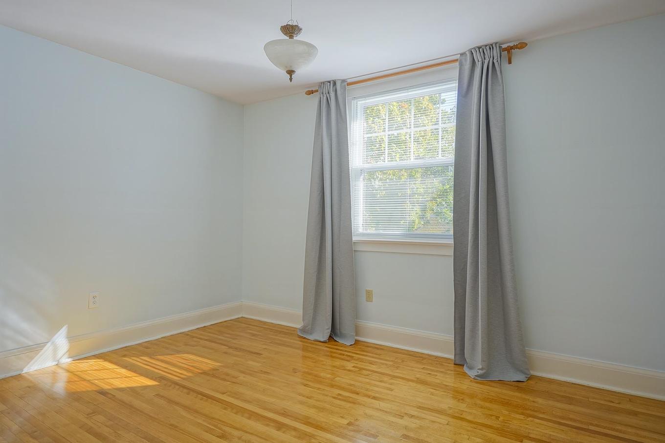 64 Mcgill Avenue, Charlottetown, PE