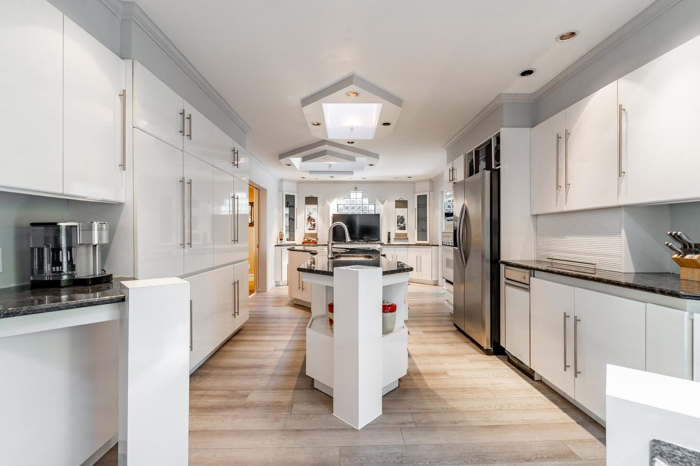 Cuisine - 234 Rue Plamondon, Repentigny (Repentigny), QC - Indoor Photo Showing Kitchen