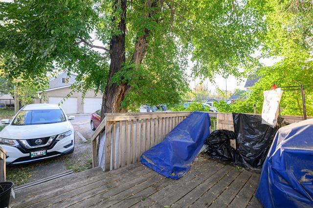 1500 Lincoln Ave, Winnipeg, MB