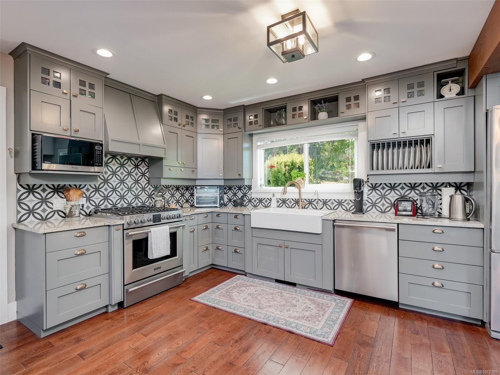 2564 Lavinia Rd, Shawnigan Lake, BC