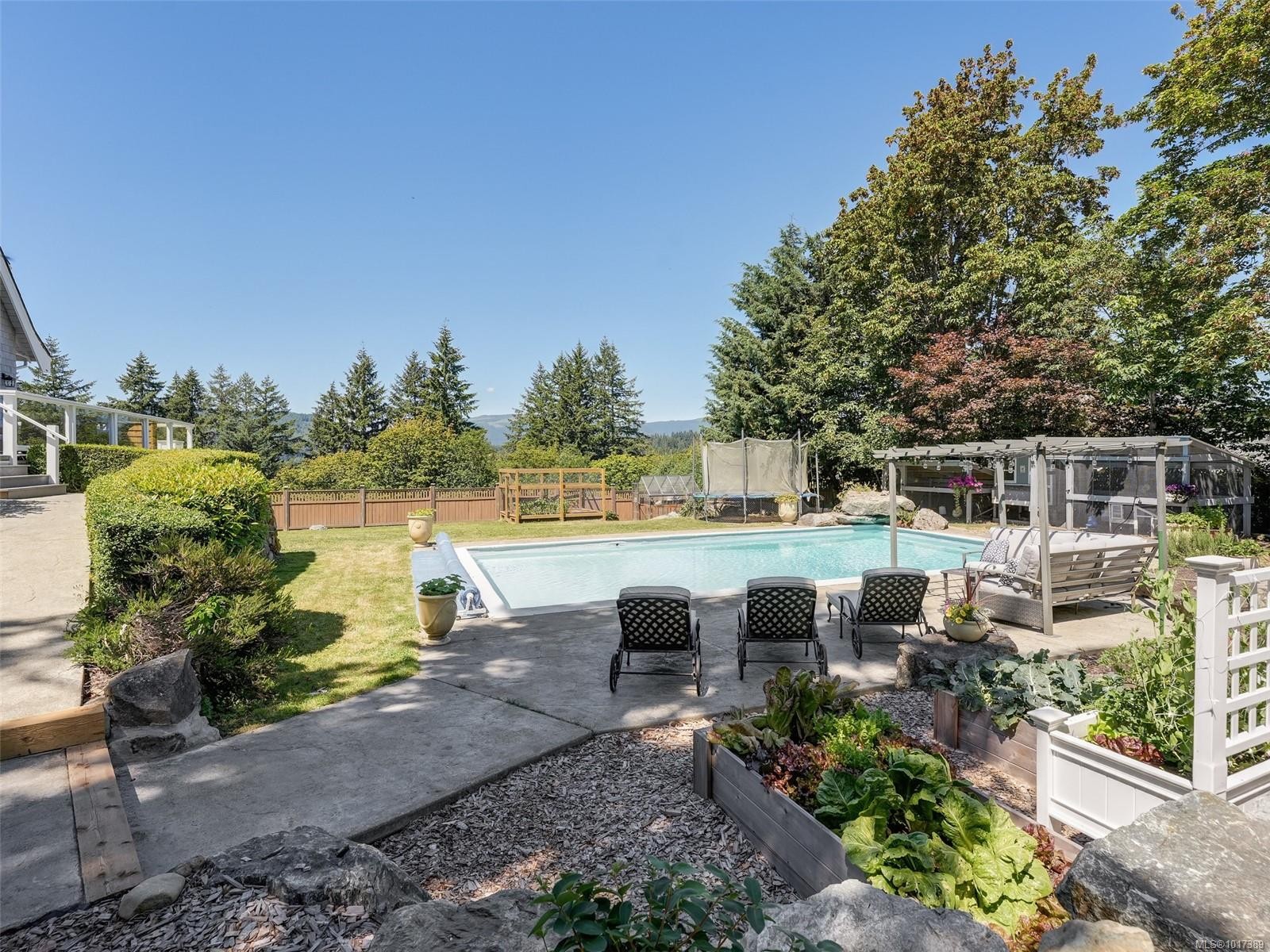 2564 Lavinia Rd, Shawnigan Lake, BC