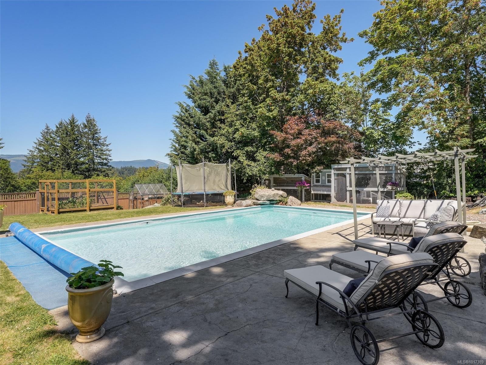 2564 Lavinia Rd, Shawnigan Lake, BC