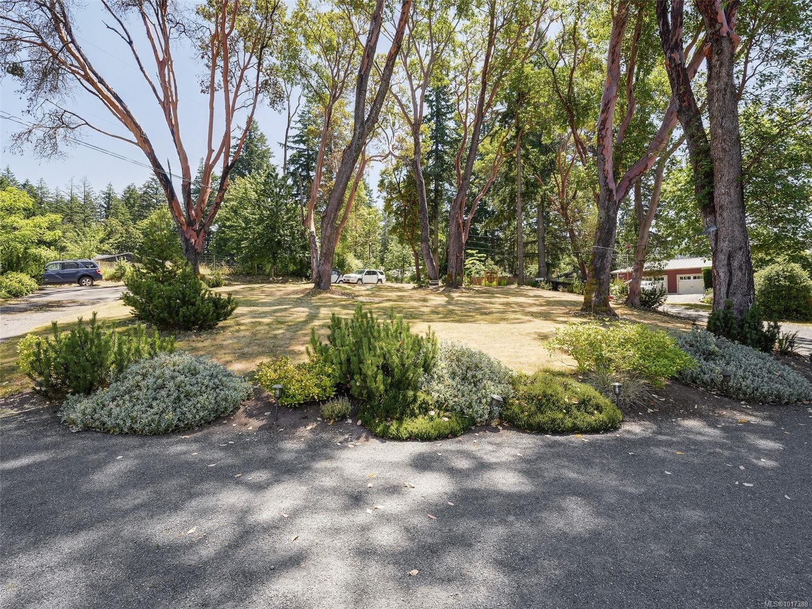 2564 Lavinia Rd, Shawnigan Lake, BC