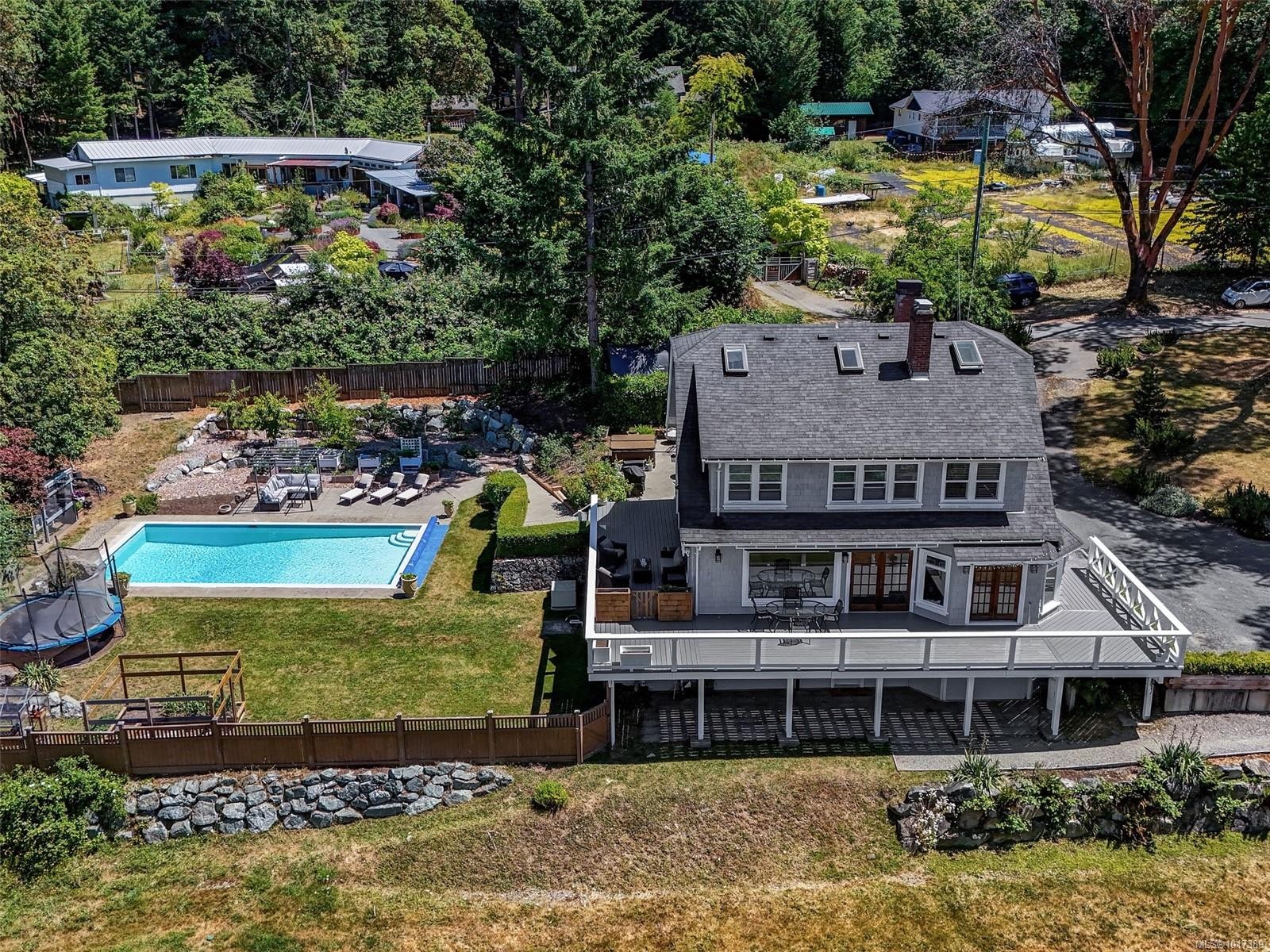 2564 Lavinia Rd, Shawnigan Lake, BC