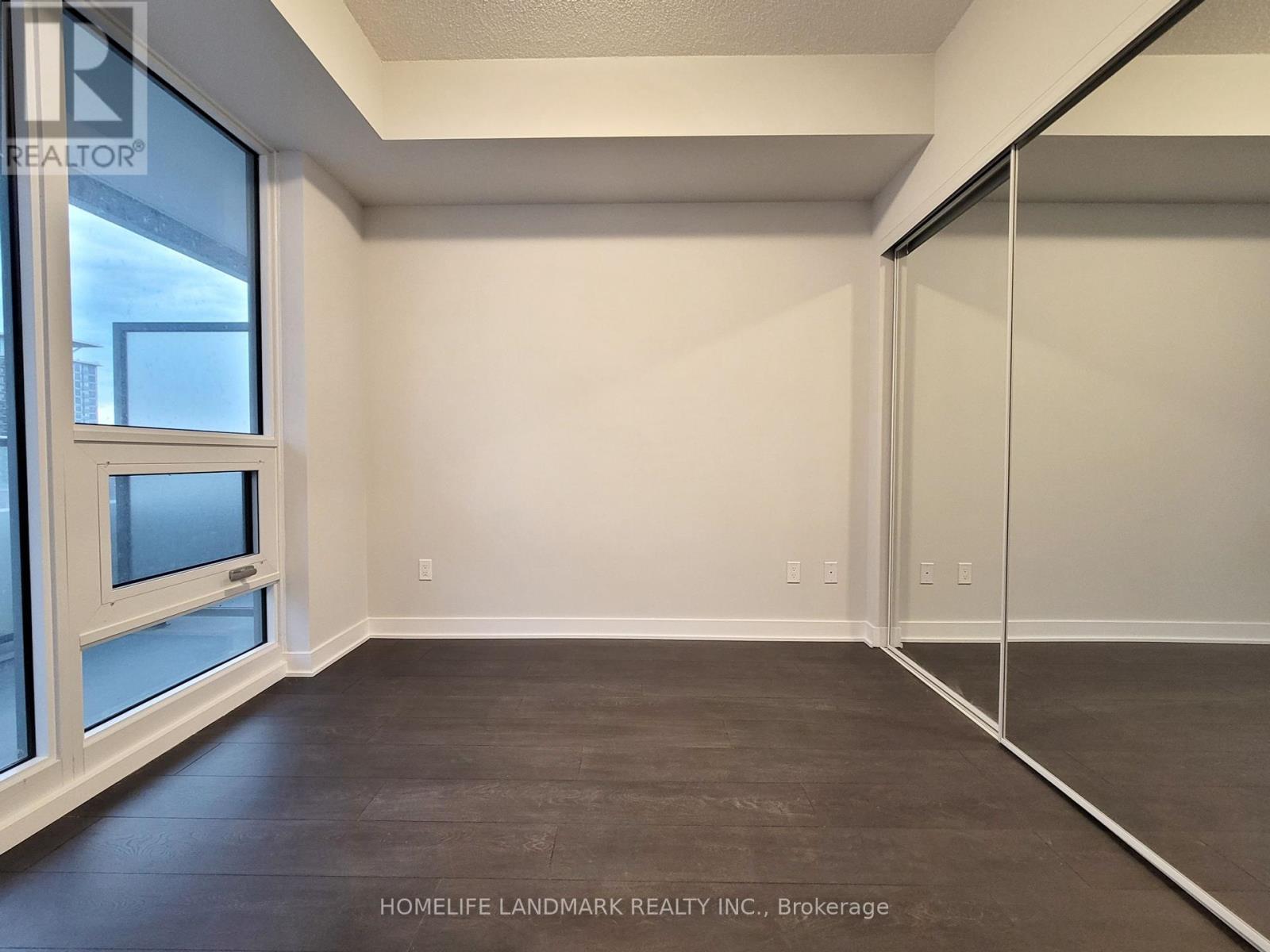 1510 - 2221 Yonge Street, Toronto, ON - Indoor Photo Showing Other Room