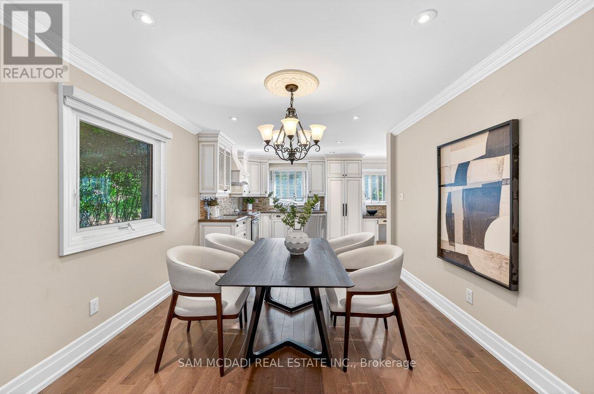 1779 Fifeshire Court, Mississauga, ON - Indoor Photo Showing Dining Room