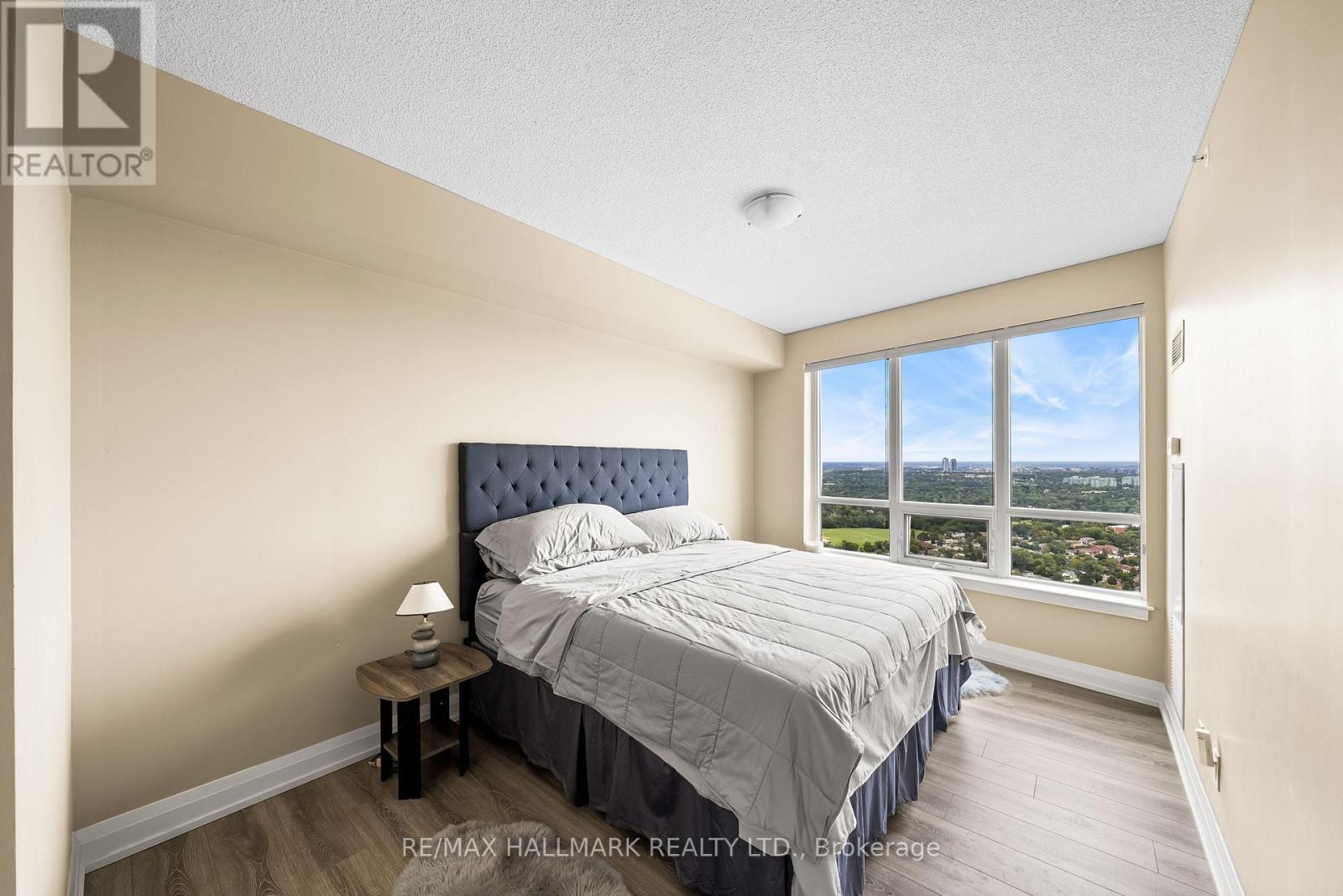 Ph301 - 7171 Yonge Street, Markham, ON - Indoor Photo Showing Bedroom