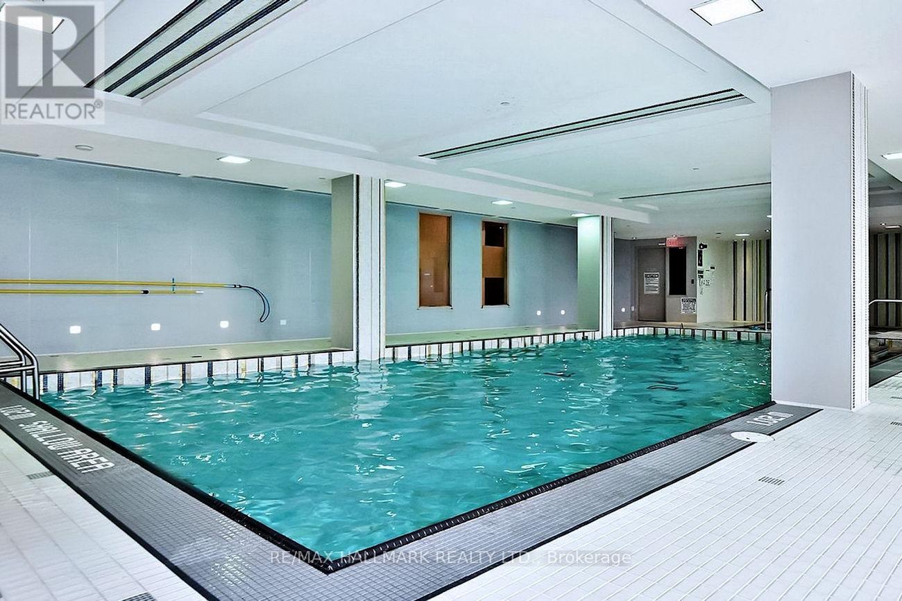 Ph301 - 7171 Yonge Street, Markham, ON - Indoor Photo Showing Other Room