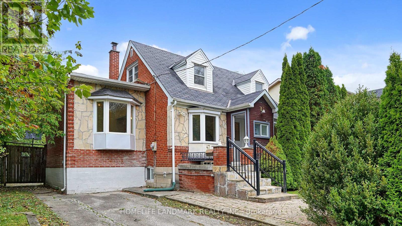 47 Dromore Crescent, Toronto, ON - Outdoor