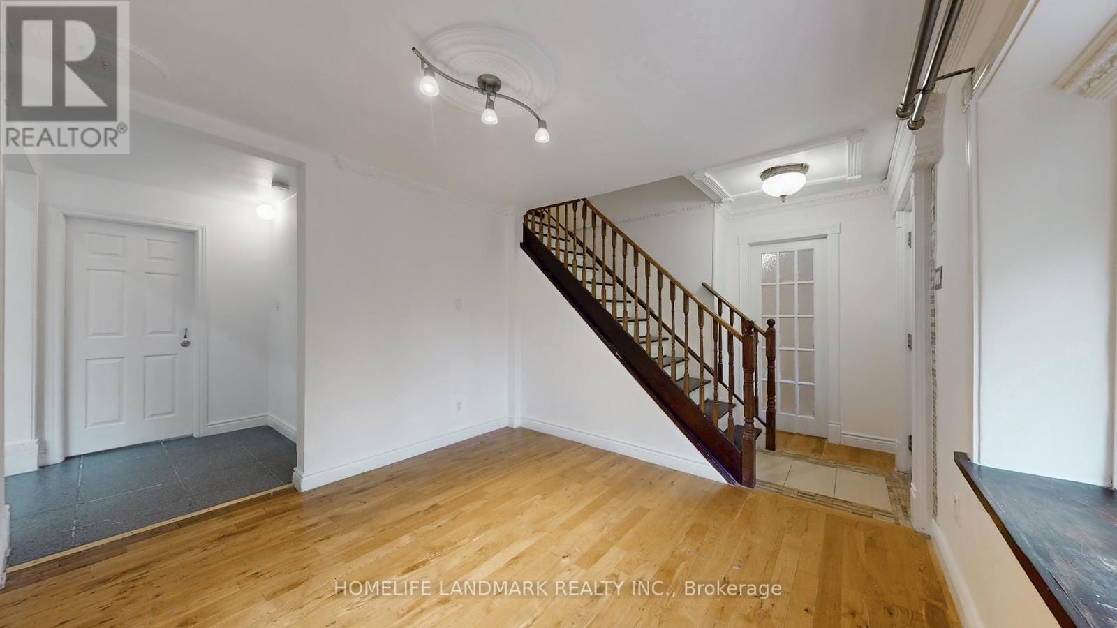 47 Dromore Crescent, Toronto, ON - Indoor Photo Showing Other Room