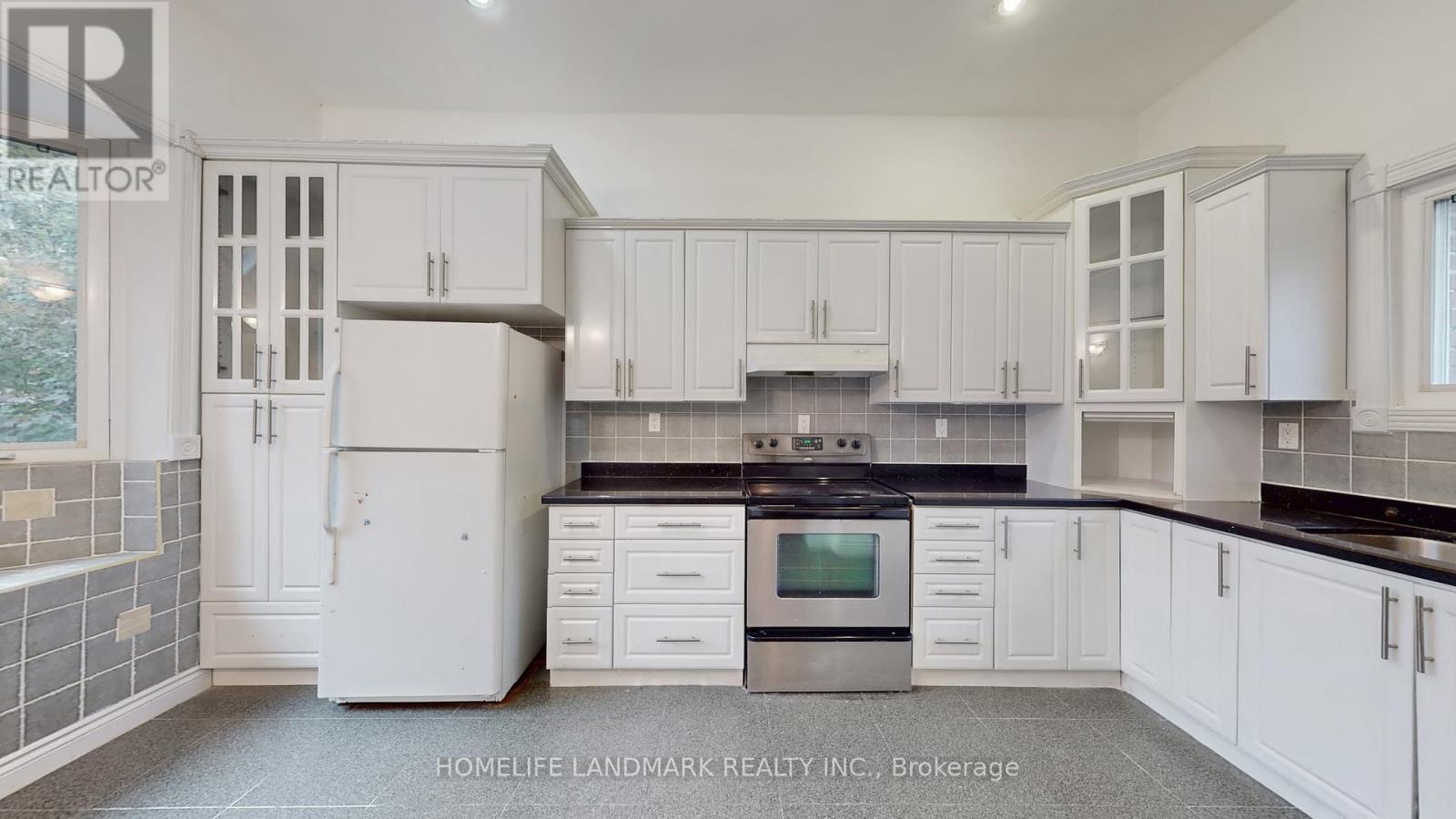 47 Dromore Crescent, Toronto, ON - Indoor Photo Showing Kitchen