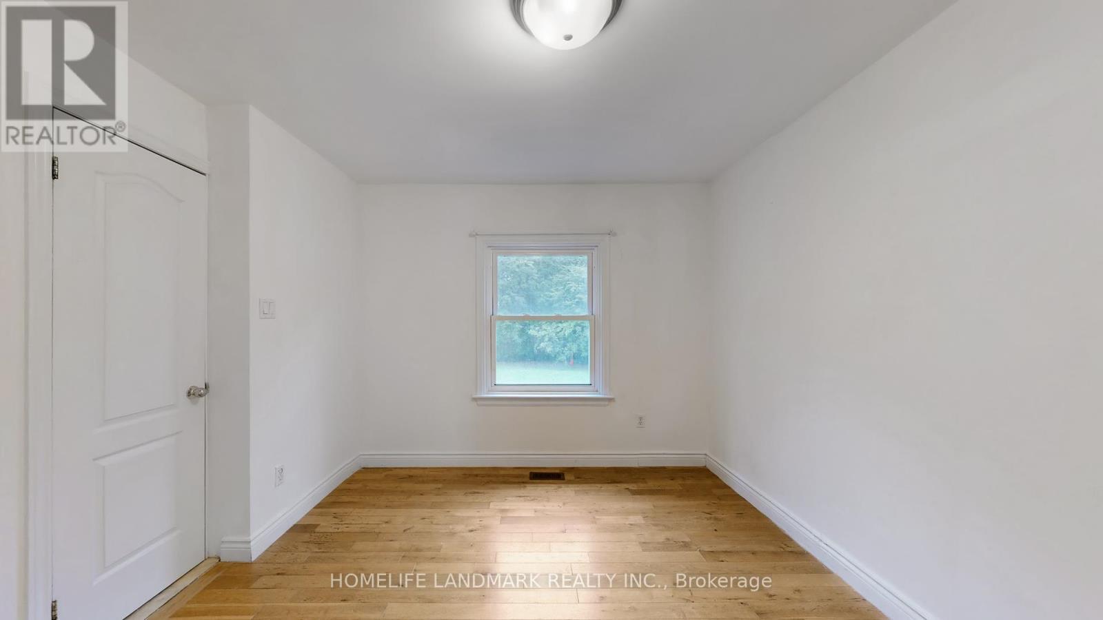 47 Dromore Crescent, Toronto, ON - Indoor Photo Showing Other Room