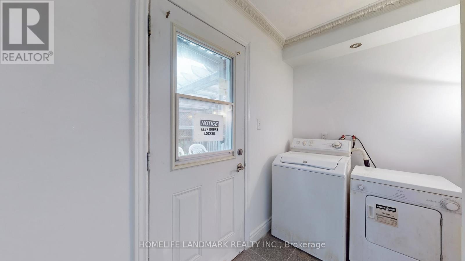 47 Dromore Crescent, Toronto, ON - Indoor Photo Showing Laundry Room