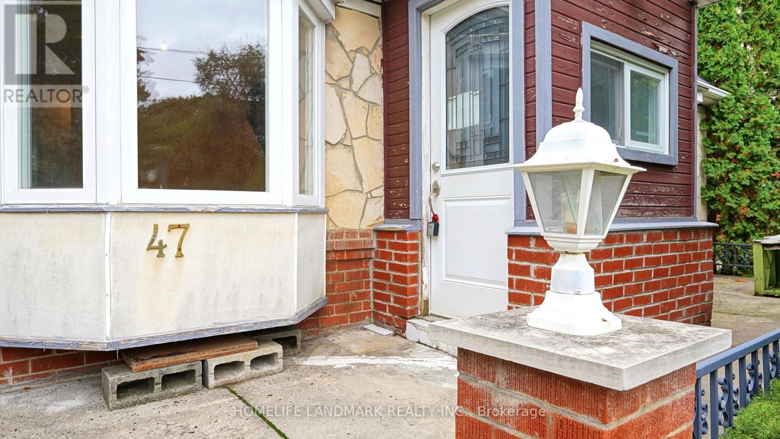 47 Dromore Crescent, Toronto, ON - Outdoor With Deck Patio Veranda