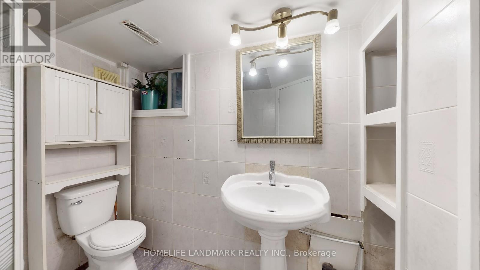 47 Dromore Crescent, Toronto, ON - Indoor Photo Showing Bathroom