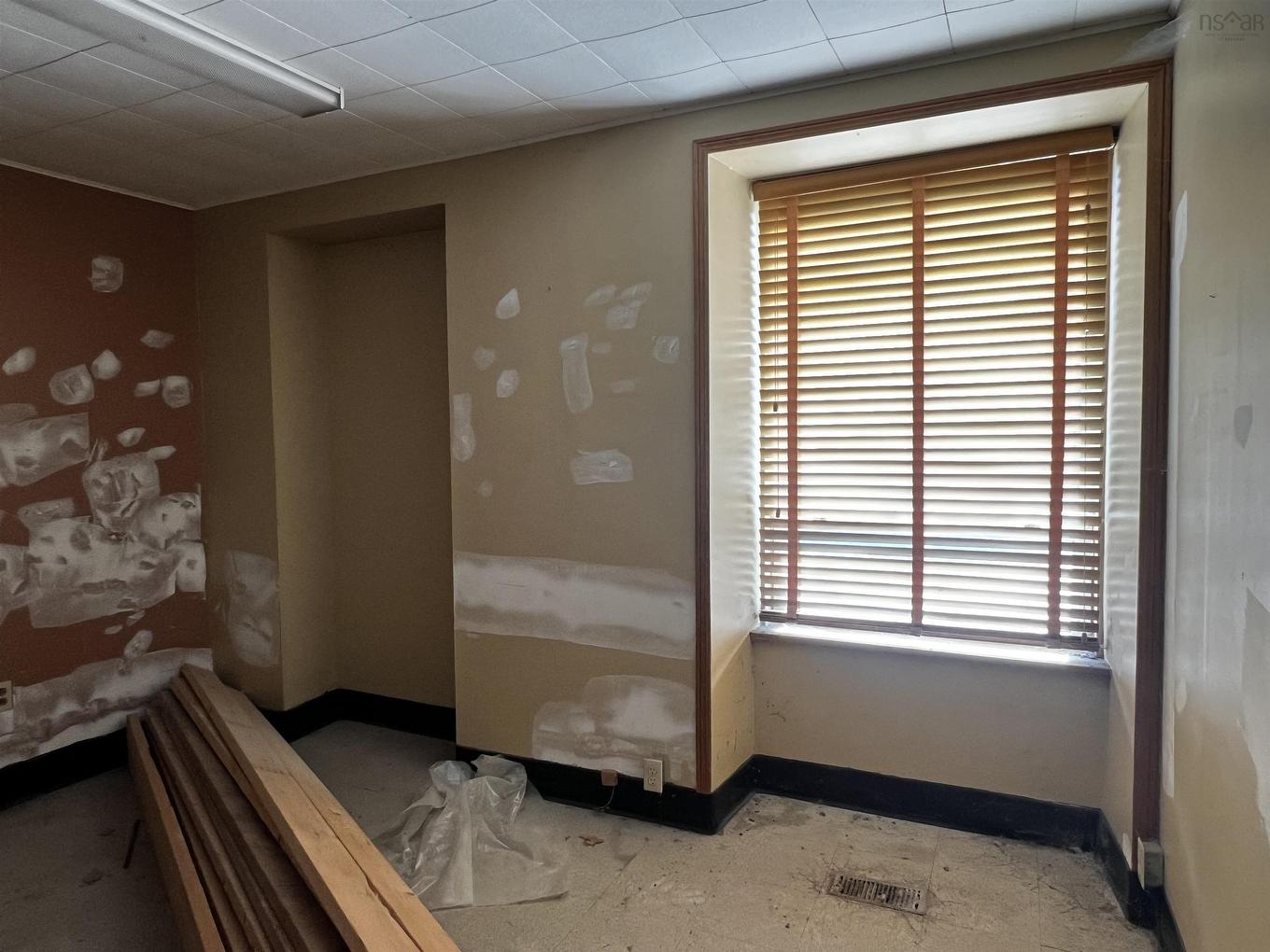 140 George Street, New Glasgow, NS