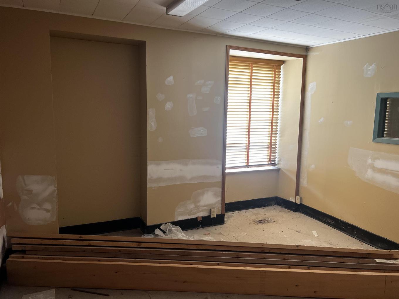 140 George Street, New Glasgow, NS