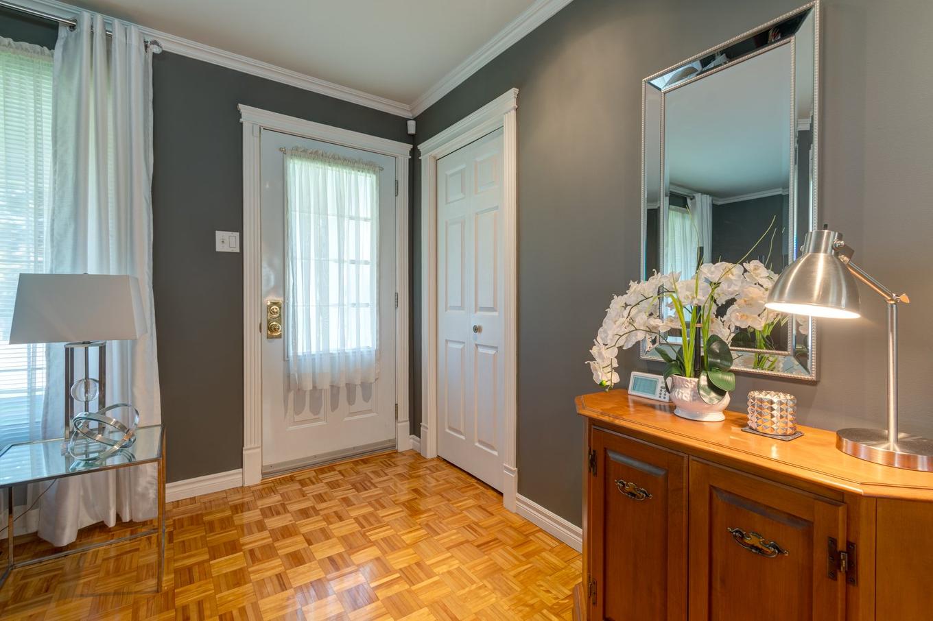 Hall d'entrée/Vestibule - 24 Rue Des Bouleaux, Sorel-Tracy, QC - Indoor Photo Showing Other Room