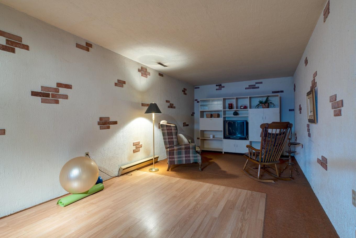 Salle familiale - 24 Rue Des Bouleaux, Sorel-Tracy, QC - Indoor Photo Showing Other Room