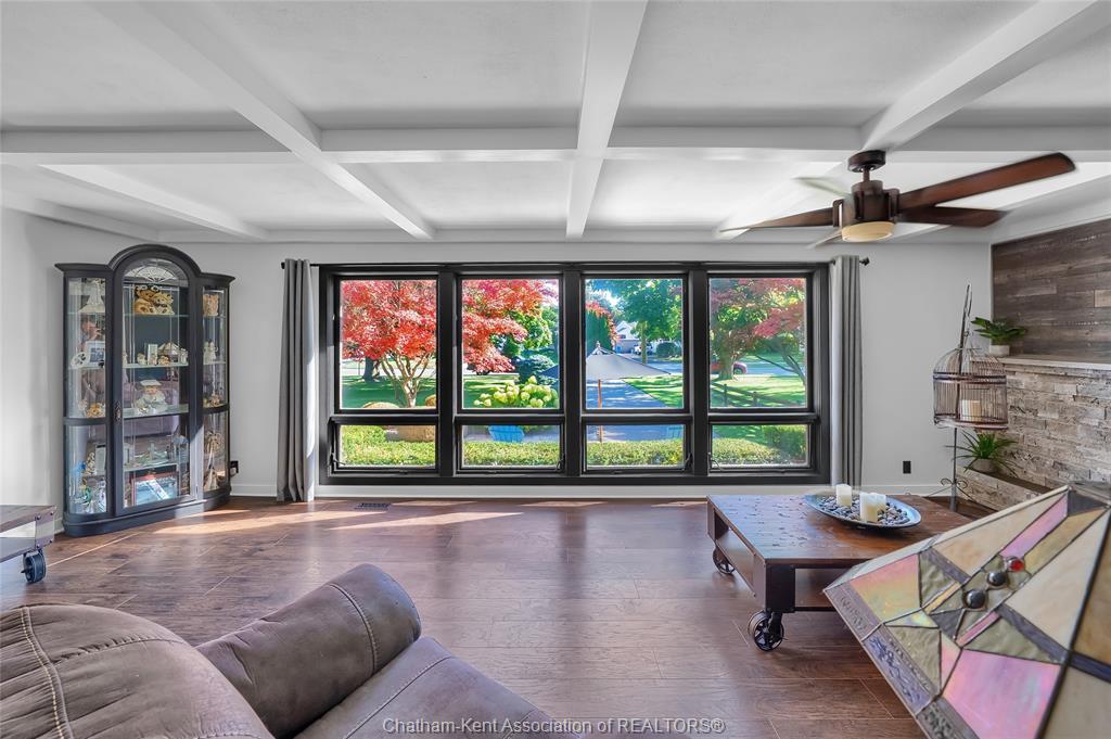 38 Glenwood Drive, Chatham, ON