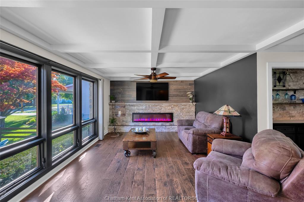 38 Glenwood Drive, Chatham, ON