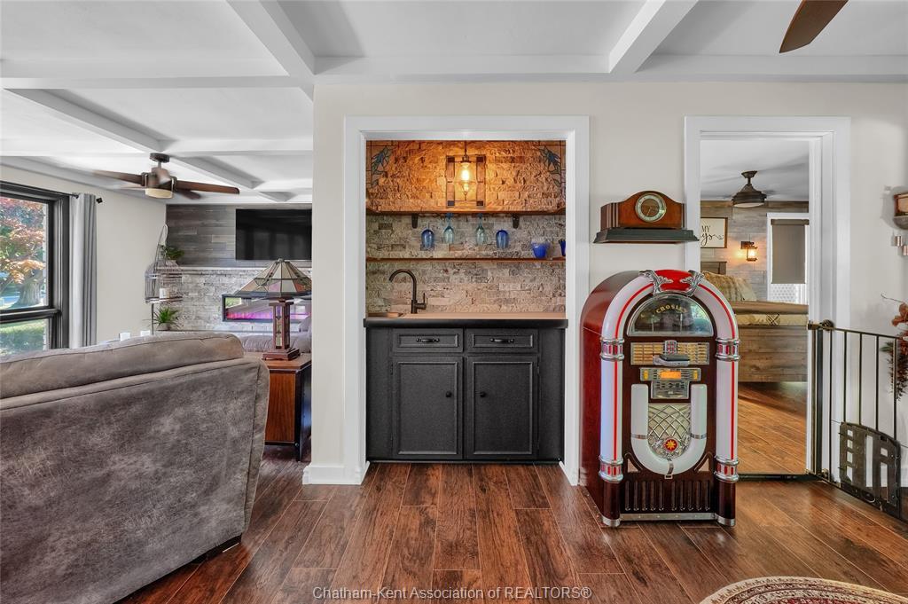 38 Glenwood Drive, Chatham, ON