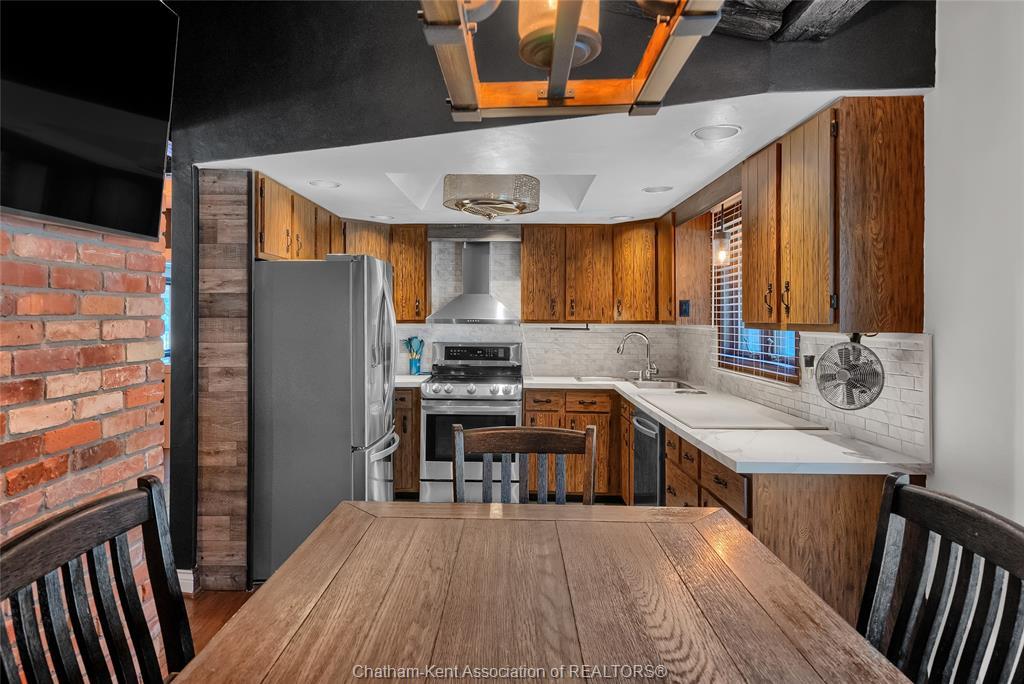 38 Glenwood Drive, Chatham, ON