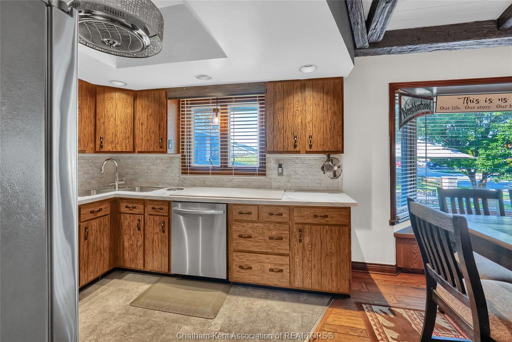 38 Glenwood Drive, Chatham, ON