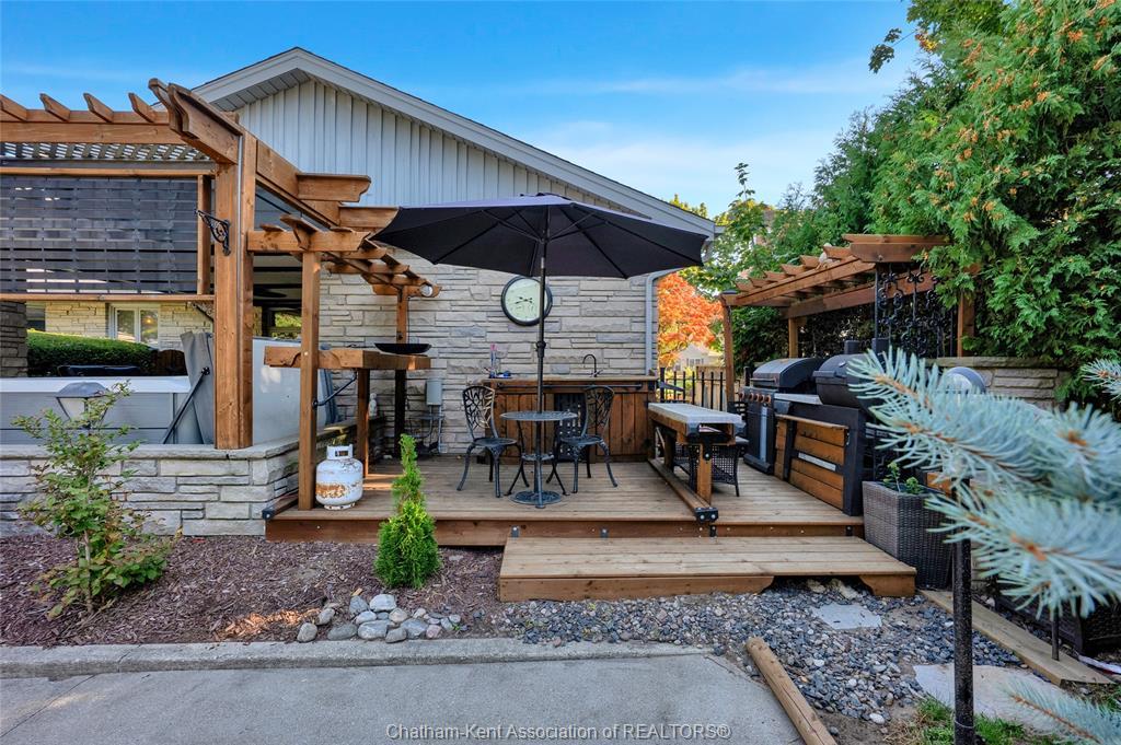 38 Glenwood Drive, Chatham, ON