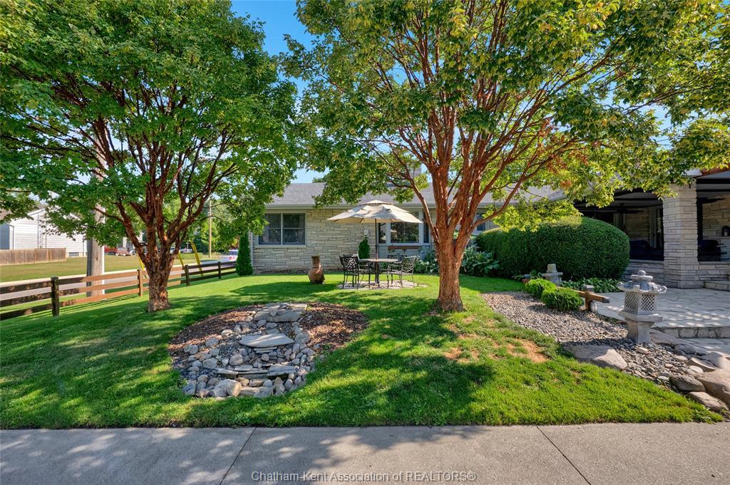 38 Glenwood Drive, Chatham, ON