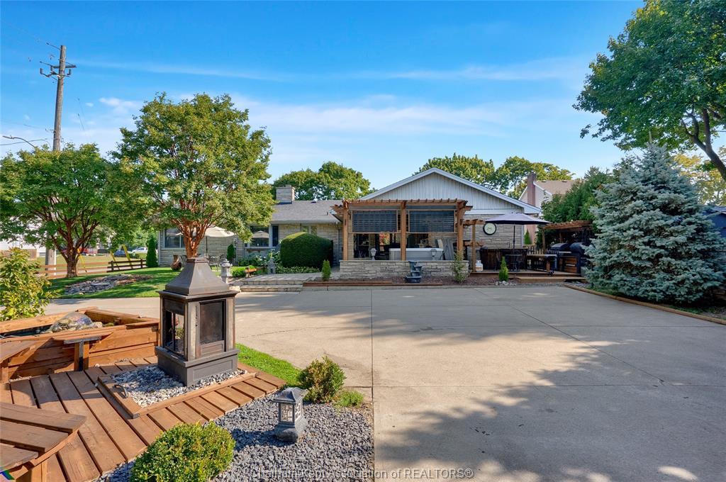 38 Glenwood Drive, Chatham, ON